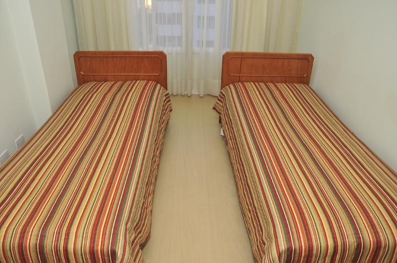 Hotel Ampiezza Куритиба Экстерьер фото